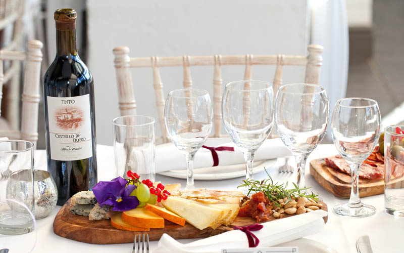 Catering in Style by La Farola‏